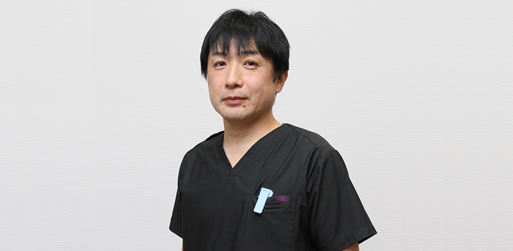 院長 安藤 是仁(あんどう よしひと)